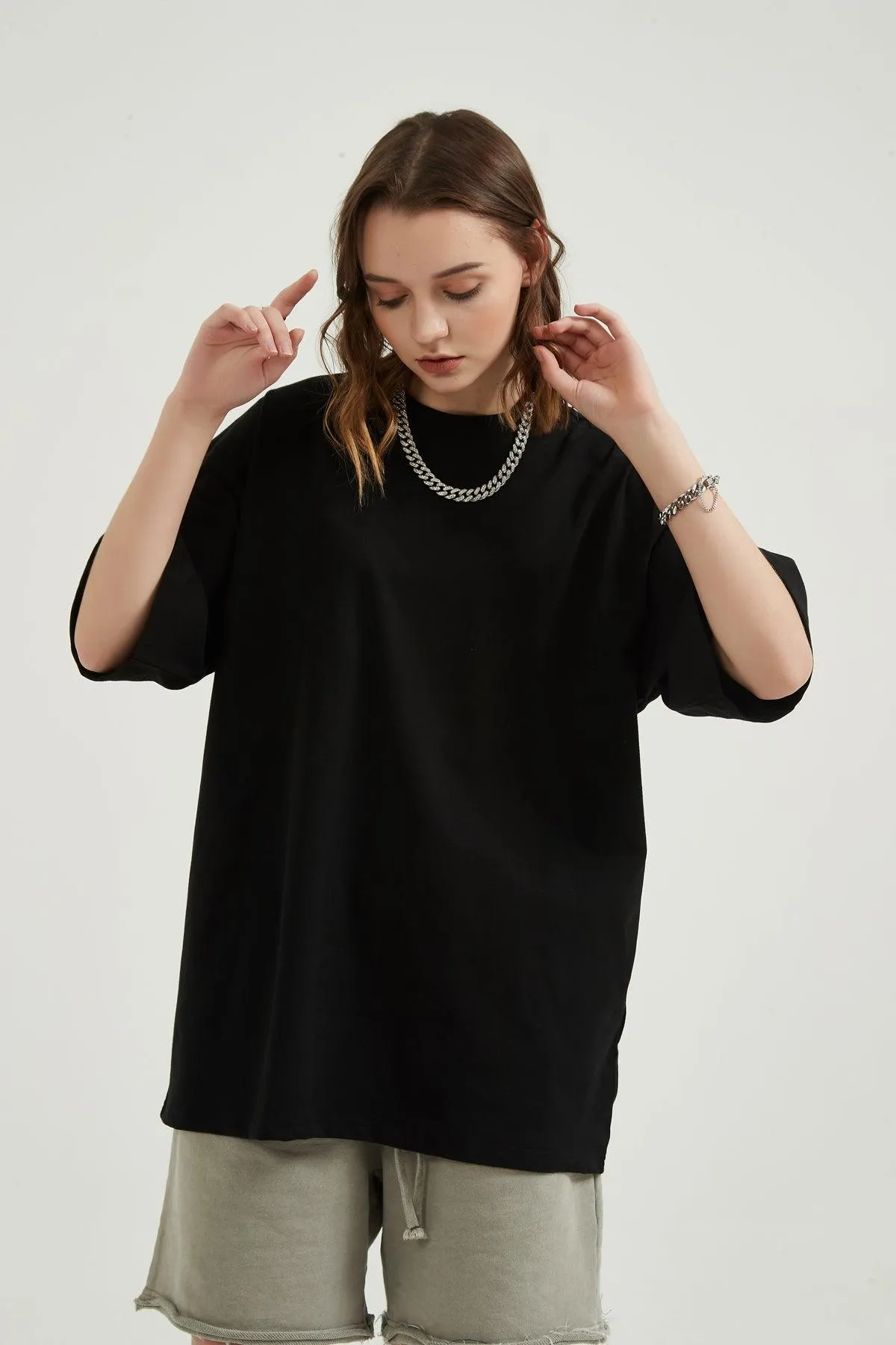 ESSENTIAL - Black