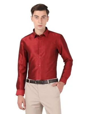 Eye-Catching Maroon Plain Formal Shirt For Men