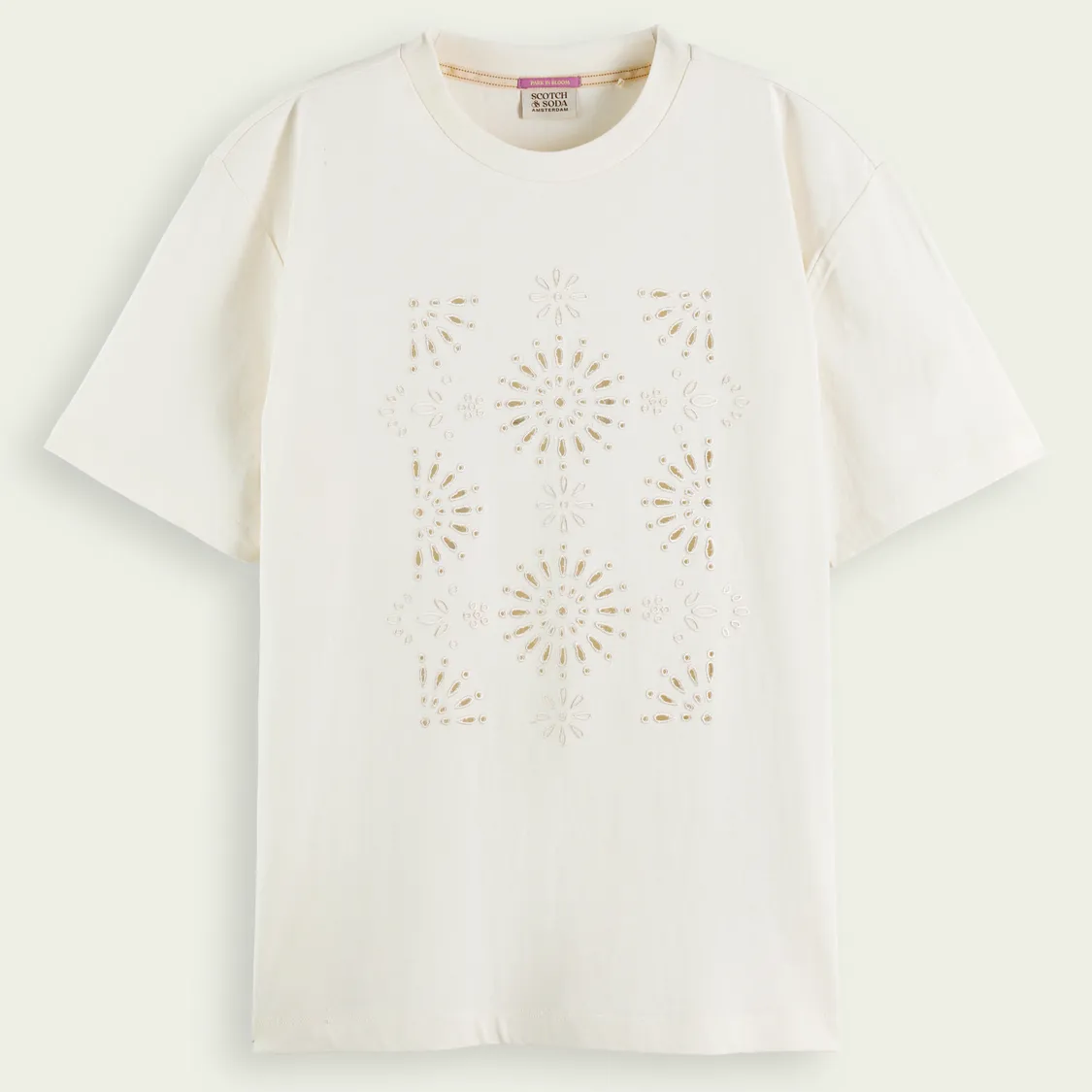 Loose Fit Embroidered Artwork T-Shirt (Vanilla White)