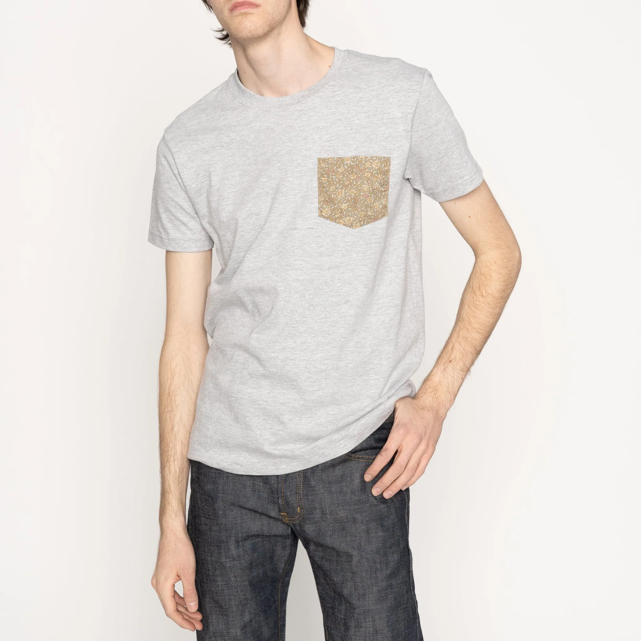 Pocket Tee - Heather Grey - Bell Flowers - Cinnamon