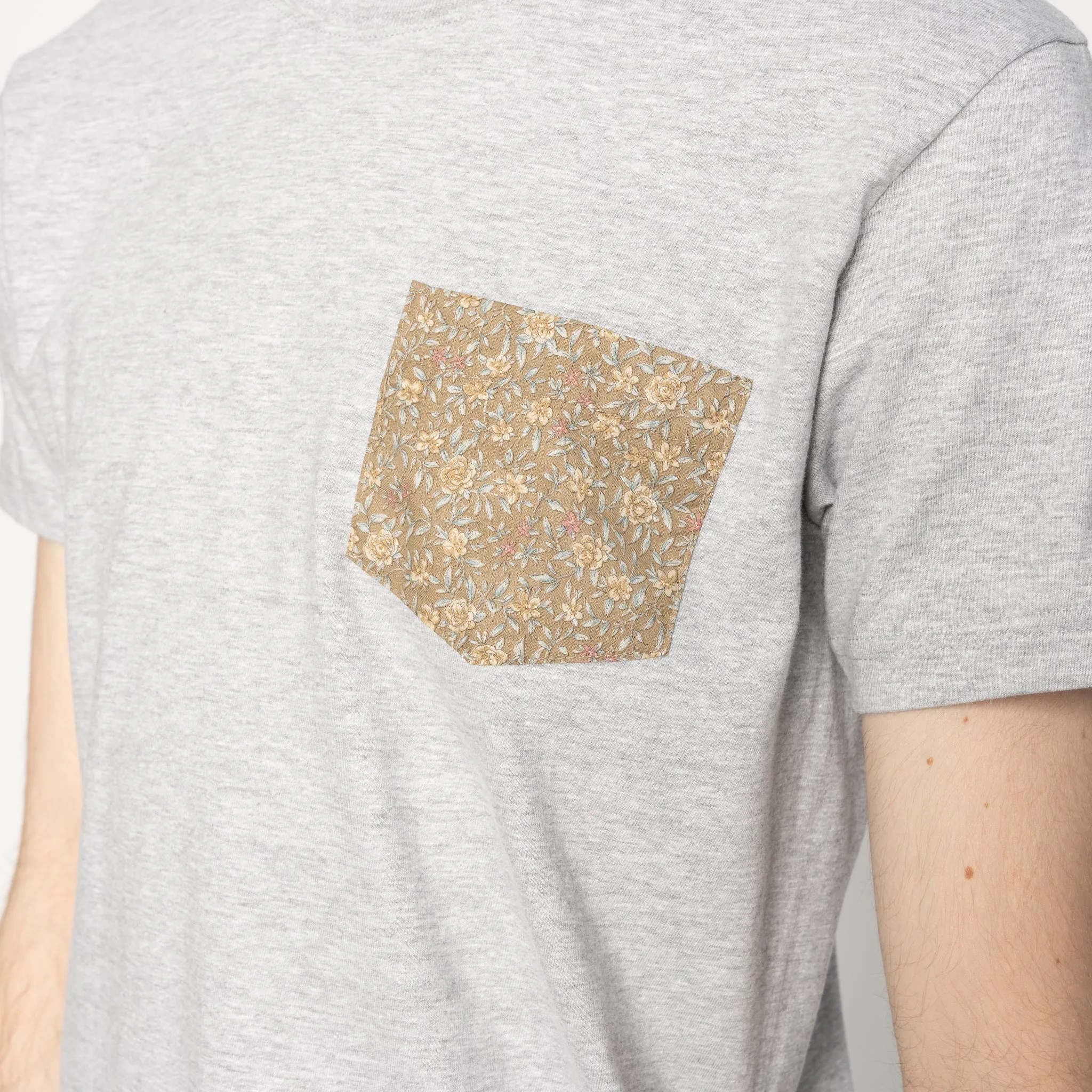 Pocket Tee - Heather Grey - Bell Flowers - Cinnamon